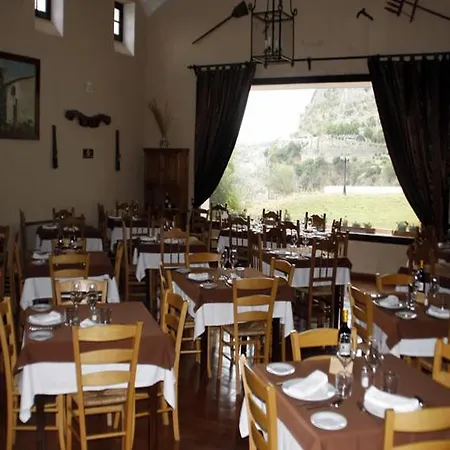 Turistica De 3* Grazalema
